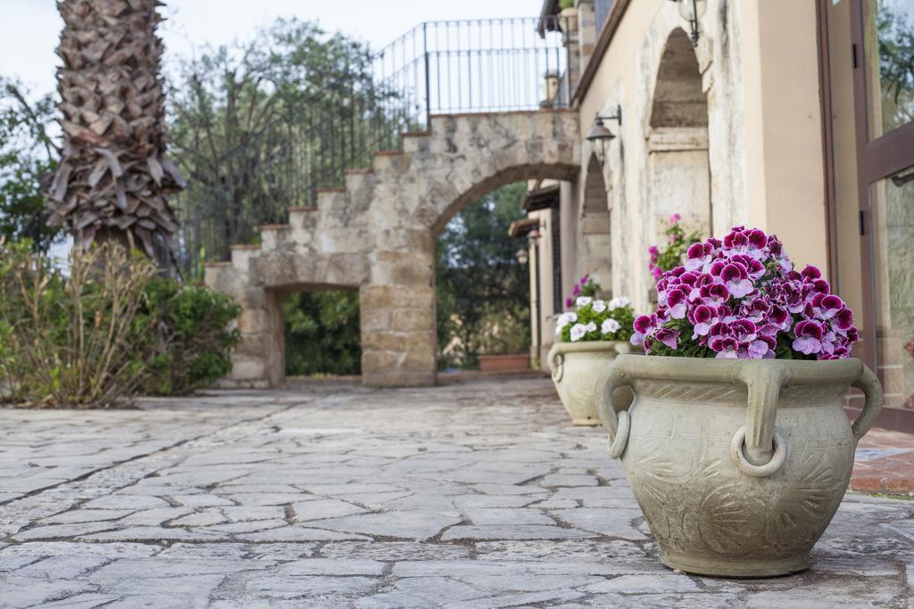 B&B Casale Siciliano Di Miryam Tiralongo Avola Exterior foto